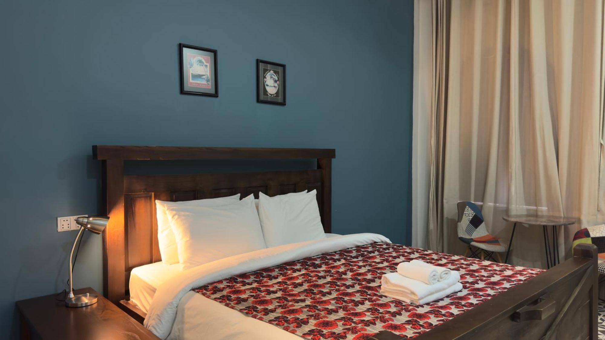 The J Break Boutique Hotel Kampot Bagian luar foto