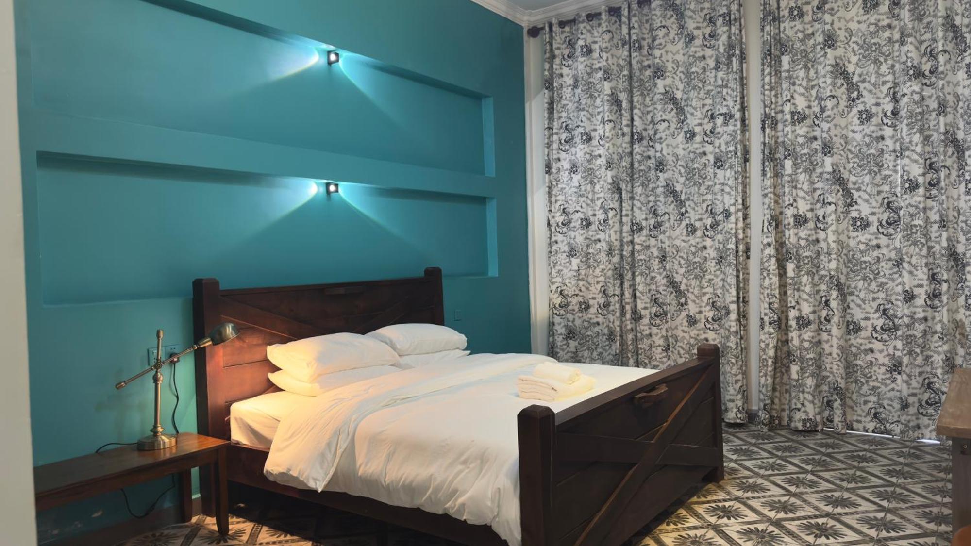 The J Break Boutique Hotel Kampot Bagian luar foto