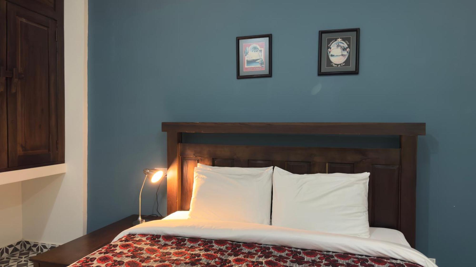 The J Break Boutique Hotel Kampot Bagian luar foto