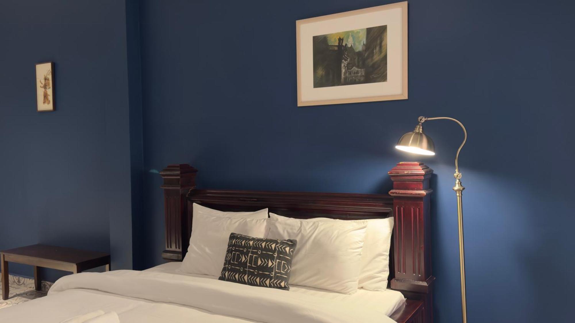 The J Break Boutique Hotel Kampot Bagian luar foto
